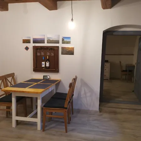 Levendula Vendeghaz Apartmán *